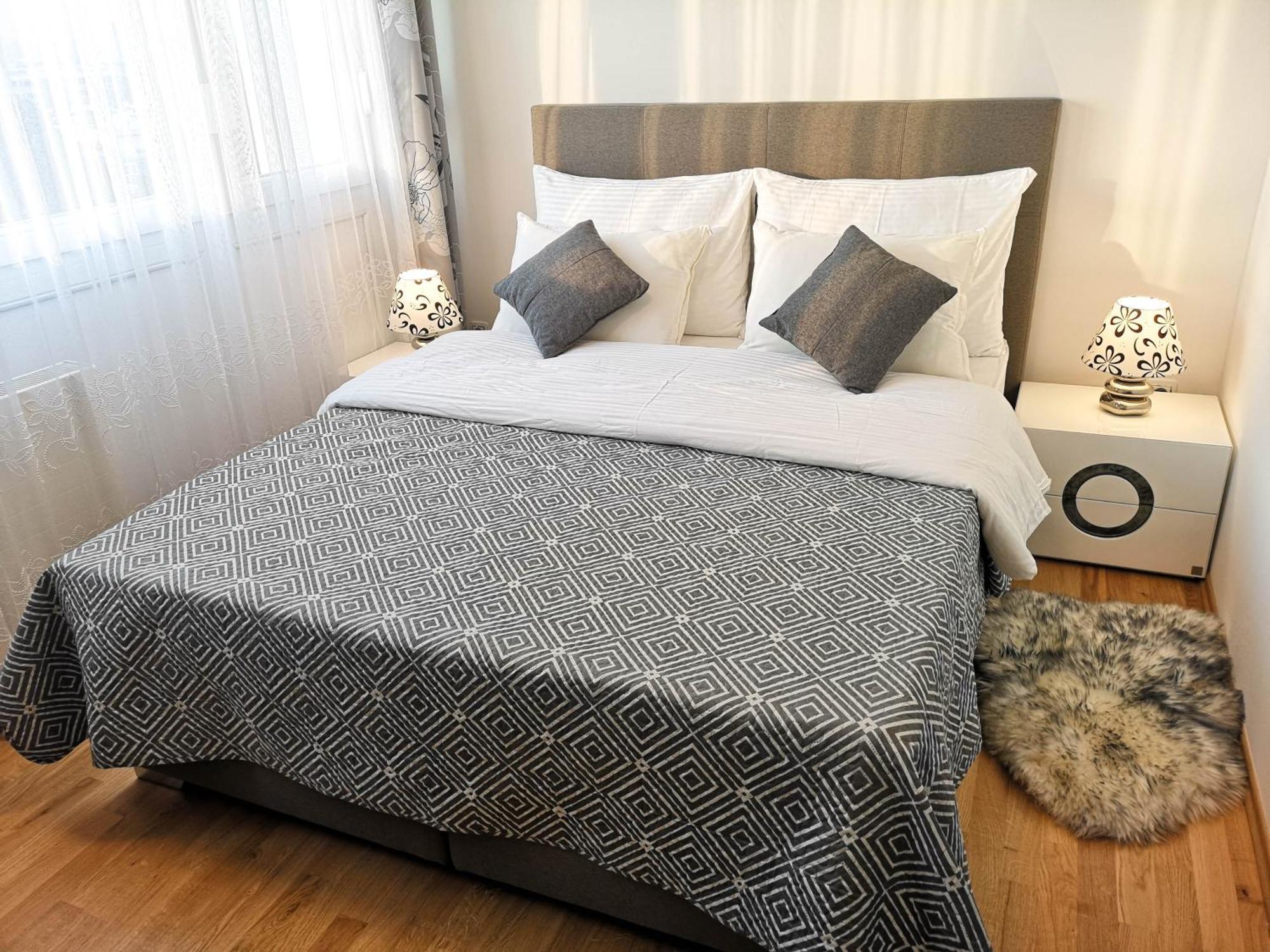 Apartment Mia -V Ζάγκρεμπ Εξωτερικό φωτογραφία